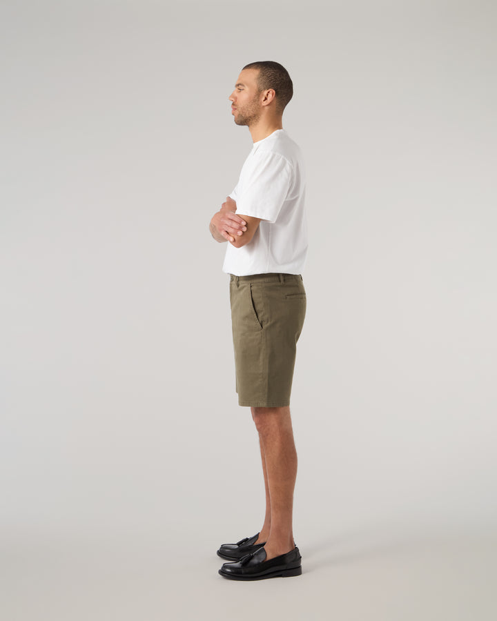CHINO SHORTS - SURPLUS GREEN